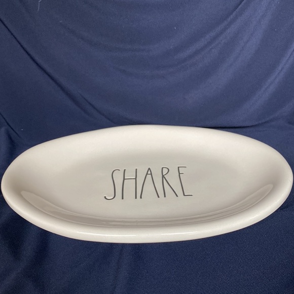 Rae Dunn “Share” treat plate - Picture 5 of 5